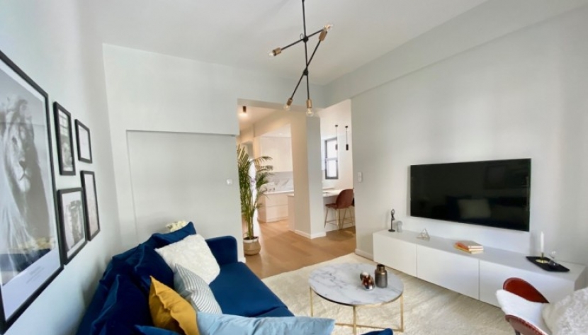 AEXA-ADEL-4002 2 BEDROOM APARTMENT IN EXARCHEIA AREA