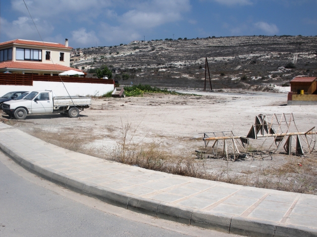 Plots of land in Geroskipou-Paphos