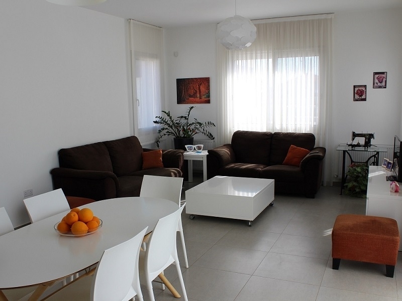 Informal Sitting / Dining Area / Kitchen