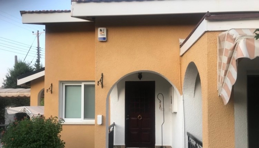 LERIM-HRESB-6646 2 BEDROOM SEMI-DETACHED BUNGALOW IN ERIMI ***SOLD***