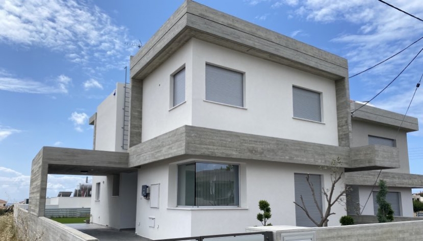 LERI-HVASB-6916 3 BEDROOM HOUSE IN ERIMI ***SOLD***