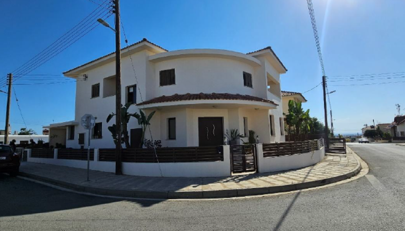 LSOT-PRESM1-7784 PLOT WITH TWO STOREY HOUSE IN SOTIRA VILLAGE WITH TITLE DEEDS