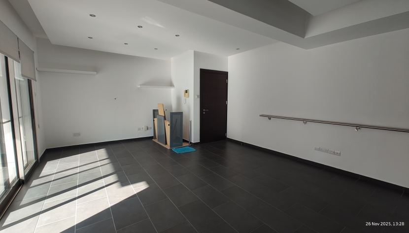 LADRO-ARESM1-174 3 BEDROOM APARTMENT IN DROSIA AREA