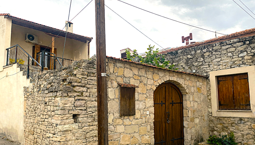 LDOR-7904-HRESB 1 BEDROOM STONE HOUSE IN DOROS VILLAGE 