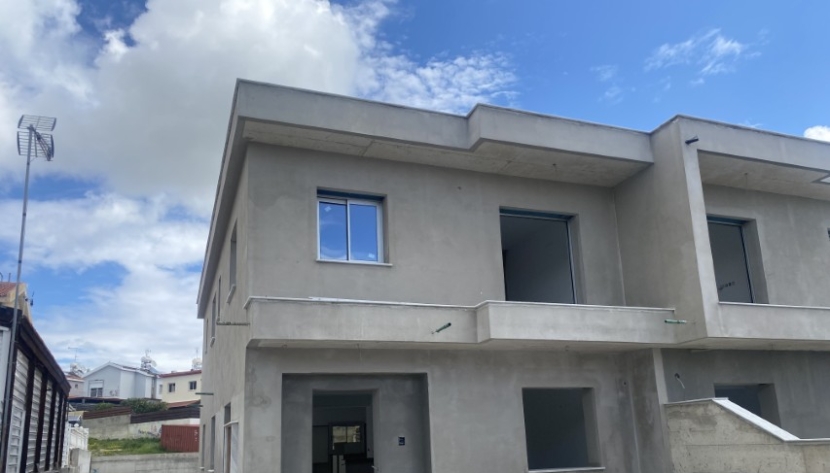 LKOL-HKKDB-7935 4 BEDROOM SEMI-DETACHED HOUSE IN KOLOSSI 