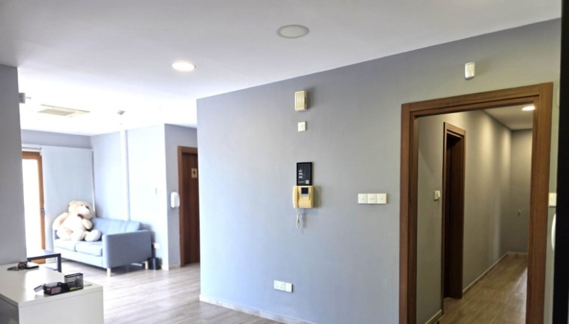 LKOLON-CRES-183 LUXURY OFFICE PENTHOUSE FOR RENT IN PRIME KOLONAKIOU AREA